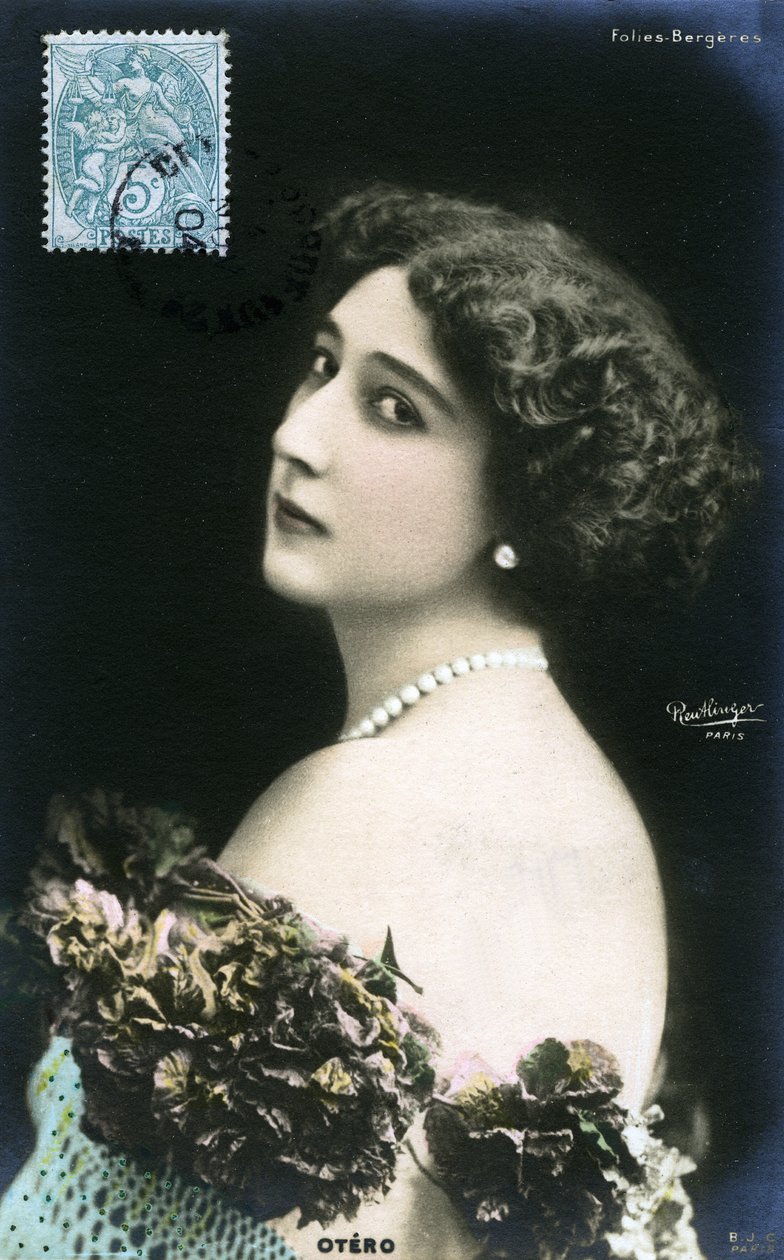La belle Otero avec les Folies Bergère, carte postale début du 20e siècle - Studio Reutlinger