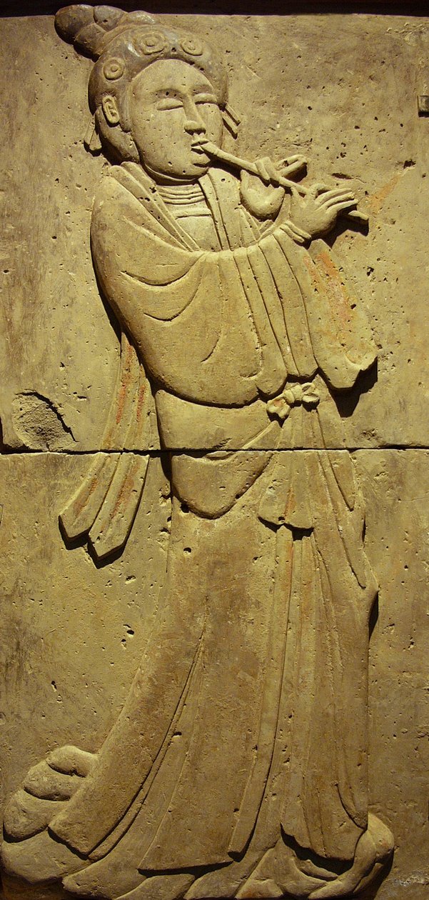Stèle en terre cuite avec musicien, dynastie Tang (618-907), découverte dans la province de Shaanxi, Musée de la Forêt des Stèles à Xian. Photographie, Leonard de Selva, Chine, 2006 - Tang Dynasty Chinese School