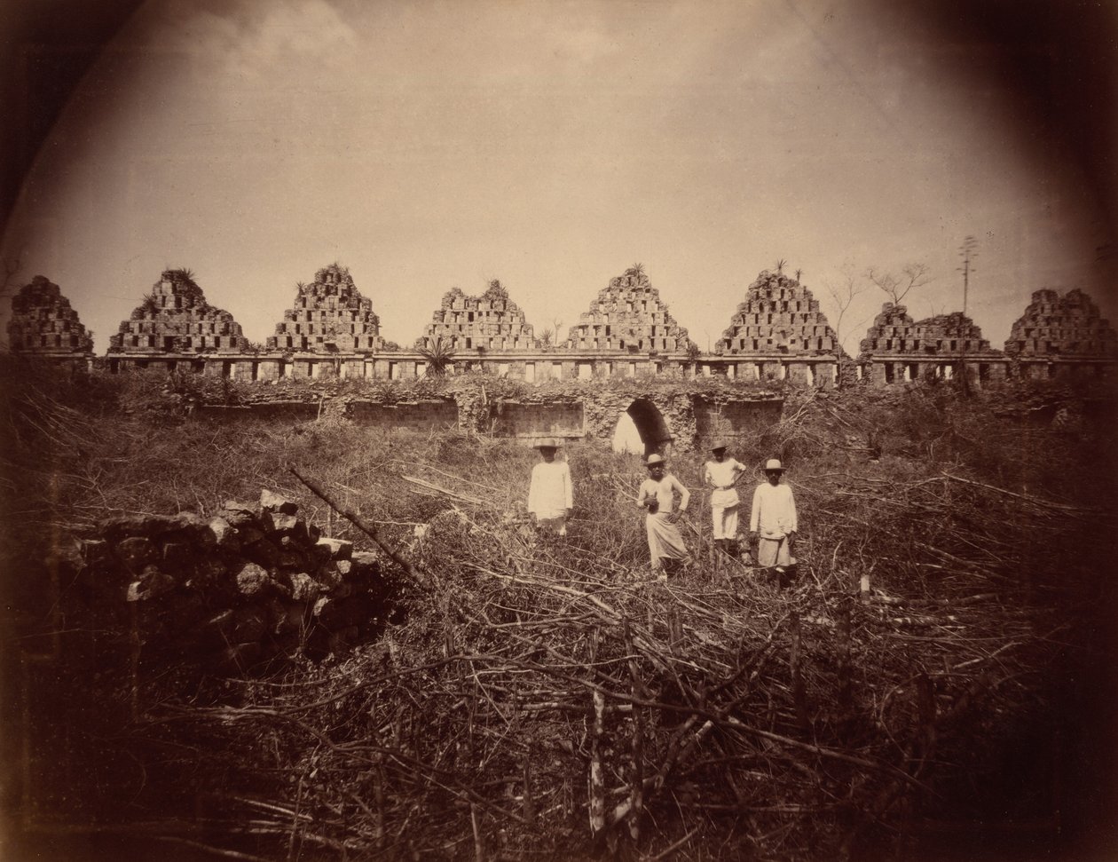 El Palacio de las Palomas, Uxmal (Le Palais des Pigeons, Uxmal),1893 (photo) - Teoberto Maler
