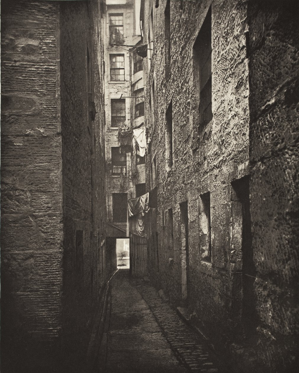 Au n° 148 de High Street (n° 5) - Thomas Annan