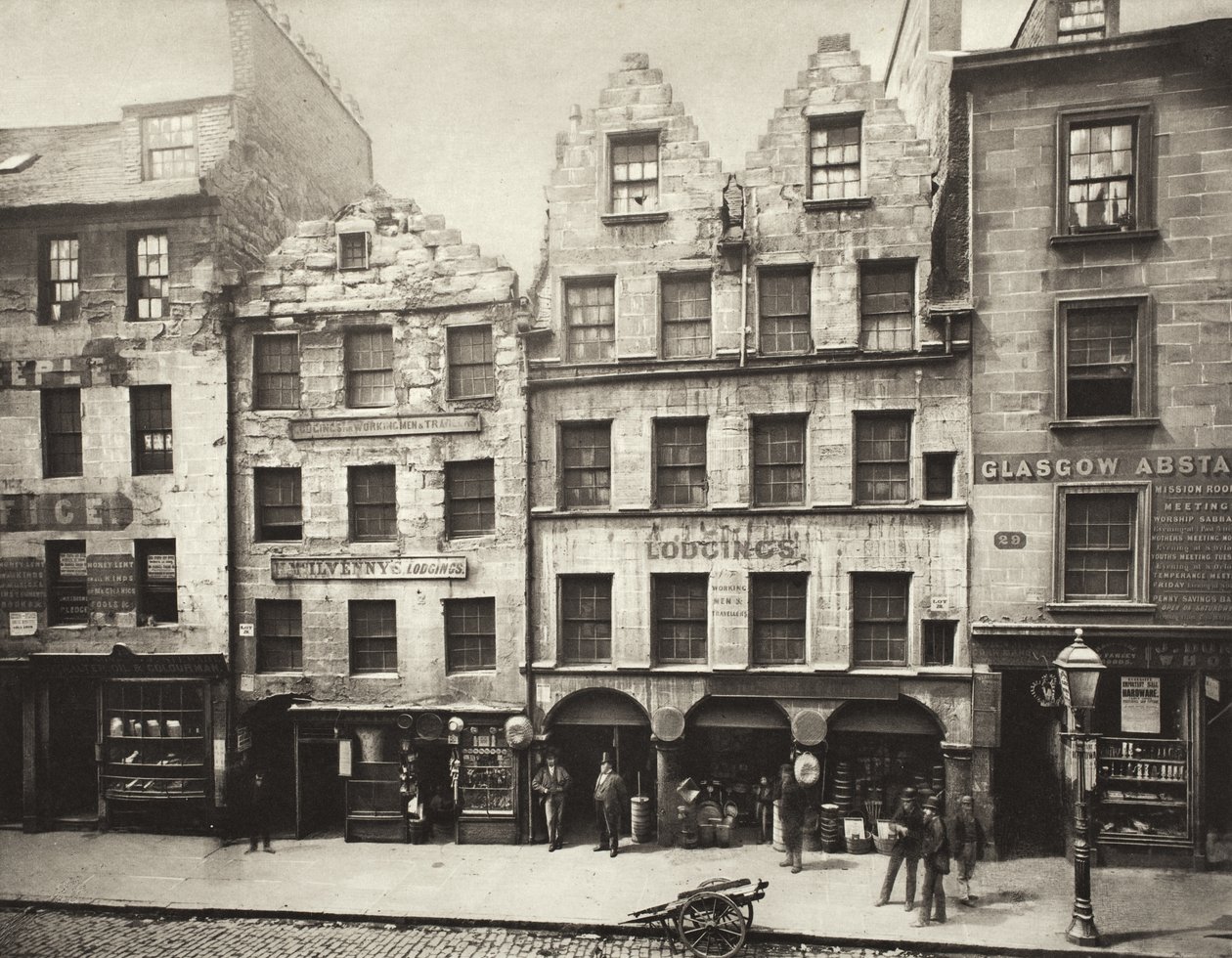 Anciens bâtiments dans High Street, nos 17-27 (#16) - Thomas Annan