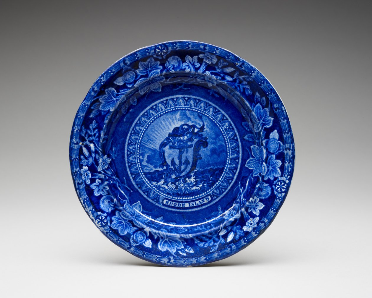 Assiette, c. 1826-1835 (terre cuite émaillée au plomb avec impression par transfert) - Thomas Mayer