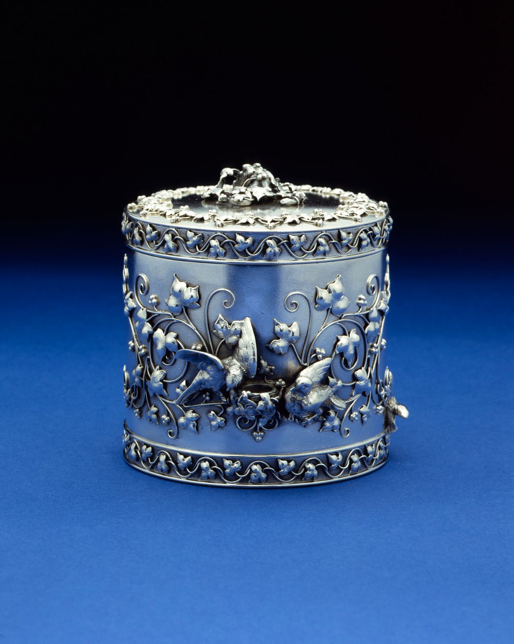 Boîte cylindrique par Tiffany & Co, vers 1870-1885 - Tiffany and Company