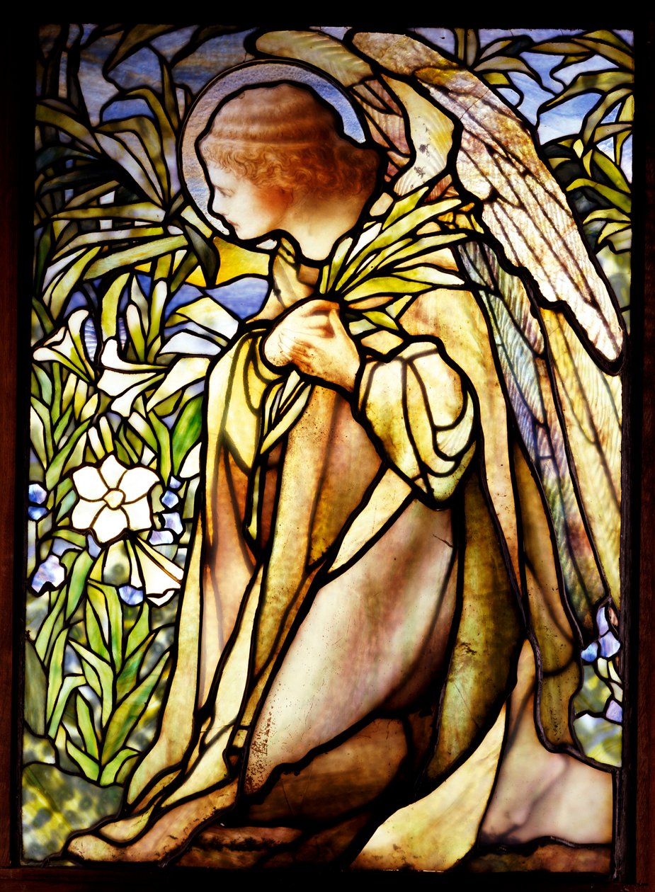 Vitrail représentant un ange agenouillé - Tiffany and Company