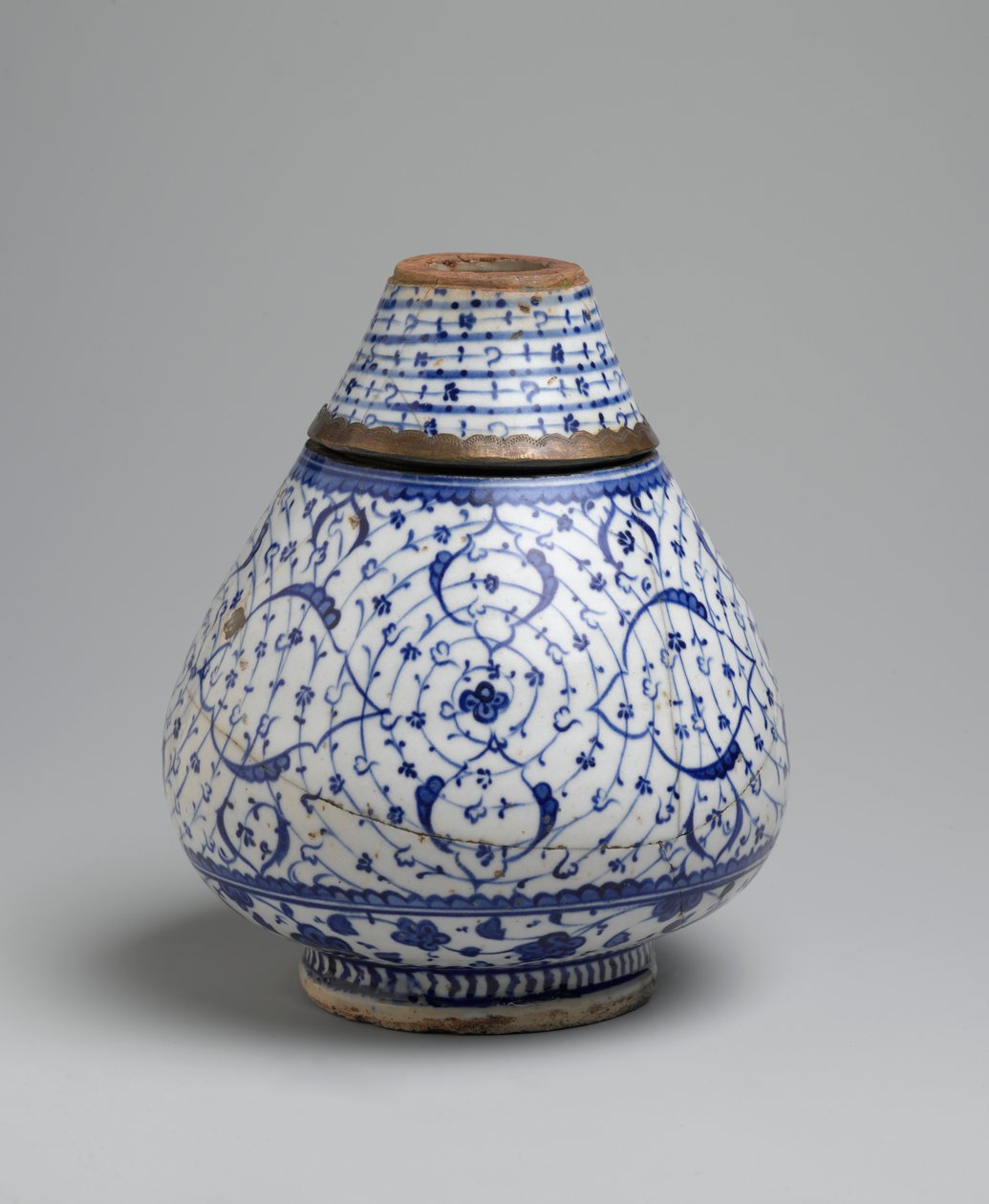 Flacon en deux sections avec motif 