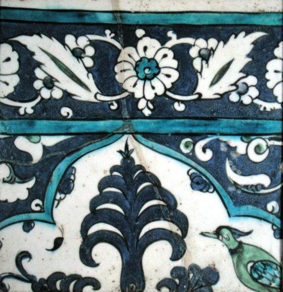 Carreau Isnik avec motif floral et bordure - Turkish School
