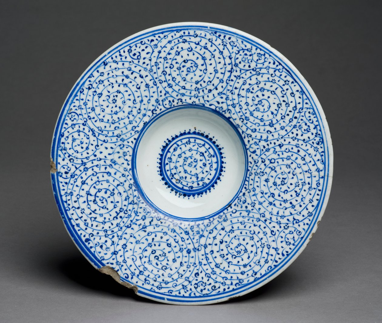 Plat Tondino, Iznik Golden Horn, turc, vers 1535-45 - Turkish School