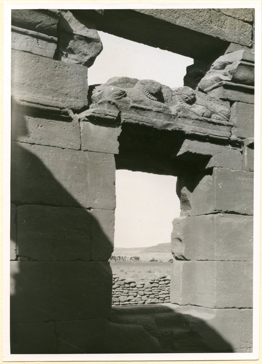 Architrave dans un temple, Naqa, Soudan, photographie d