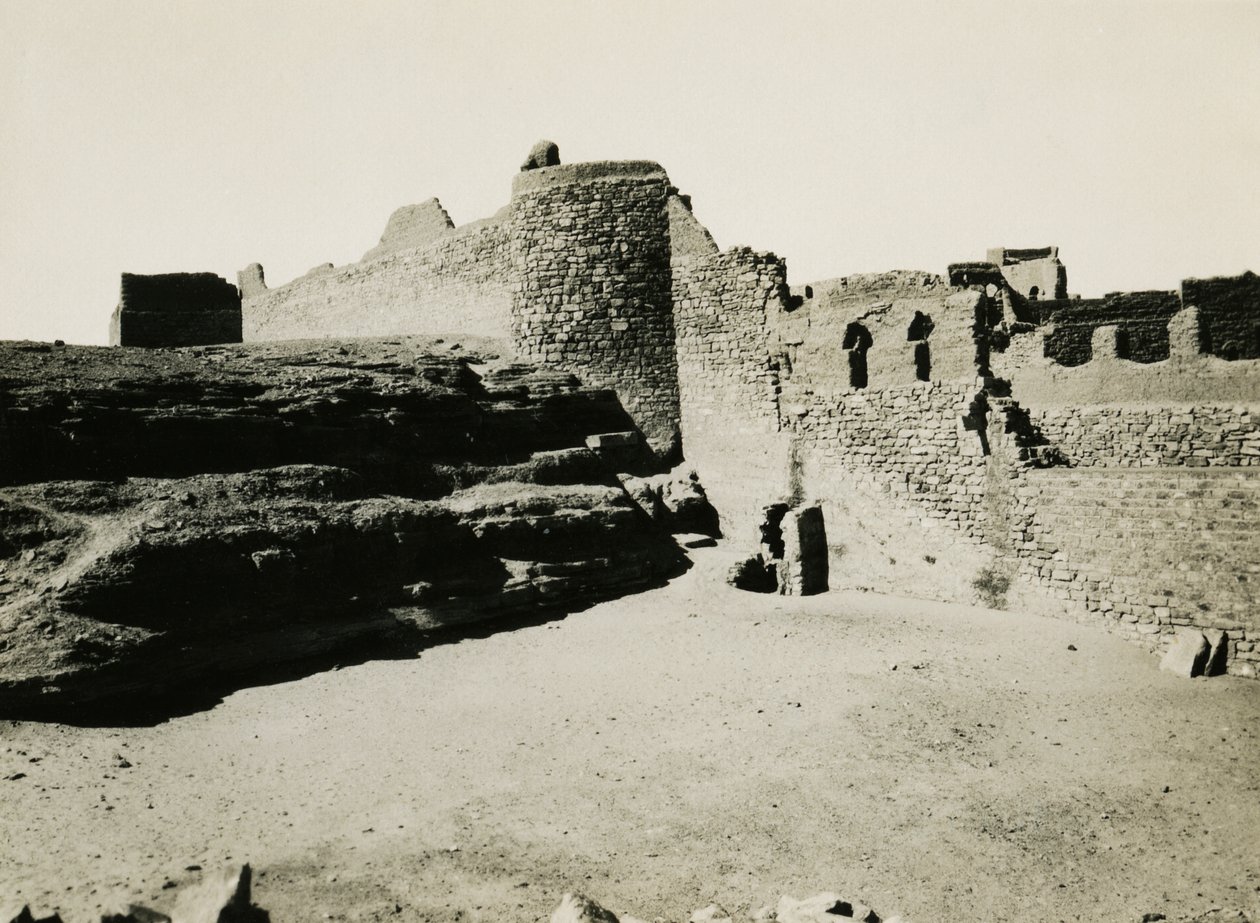 Monastère de Saint-Siméon, vu du sud-est, Assouan, Égypte, photographie d