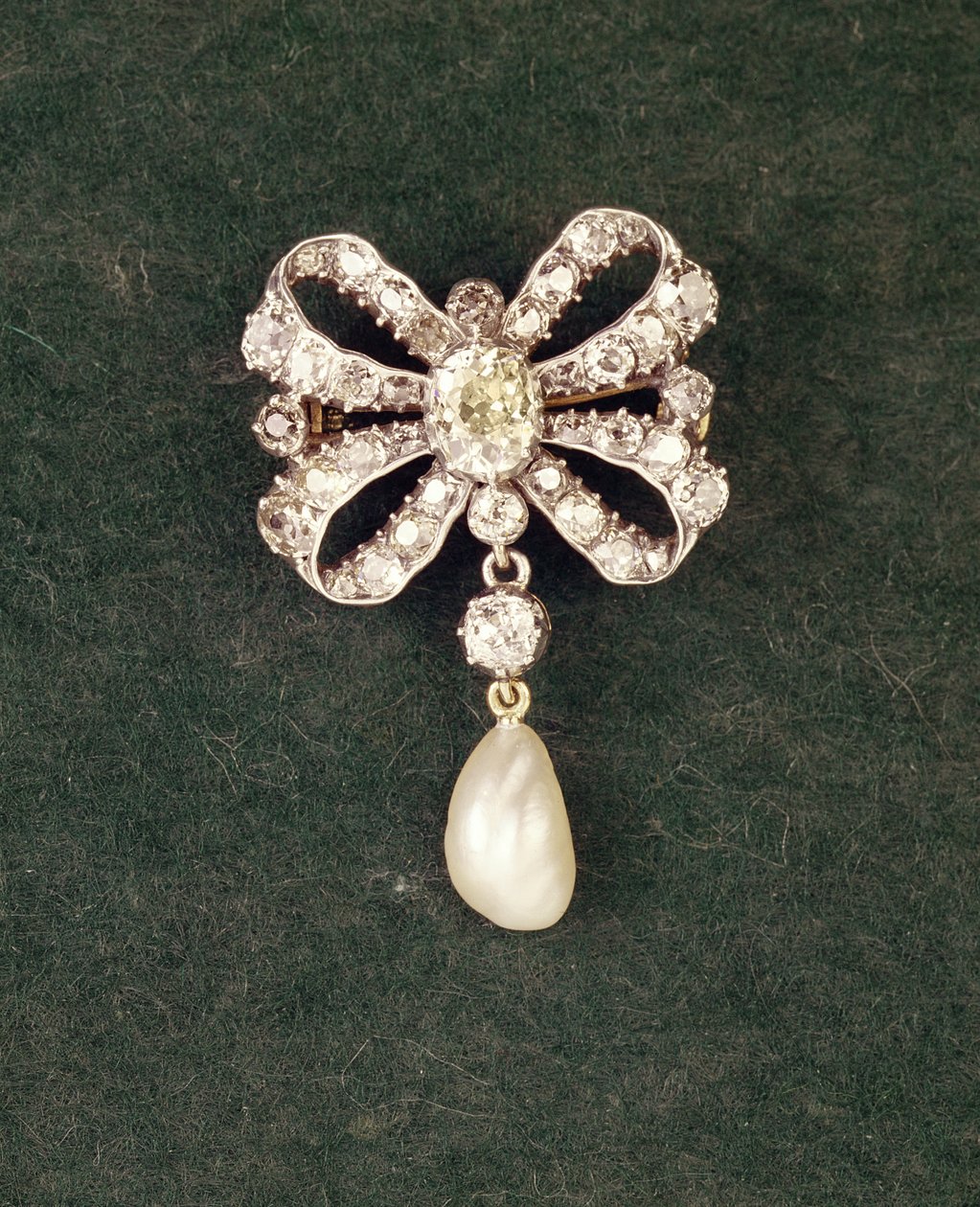 Broche en diamant avec perle suspendue, vers 1760 - Unbekannt Unbekannt