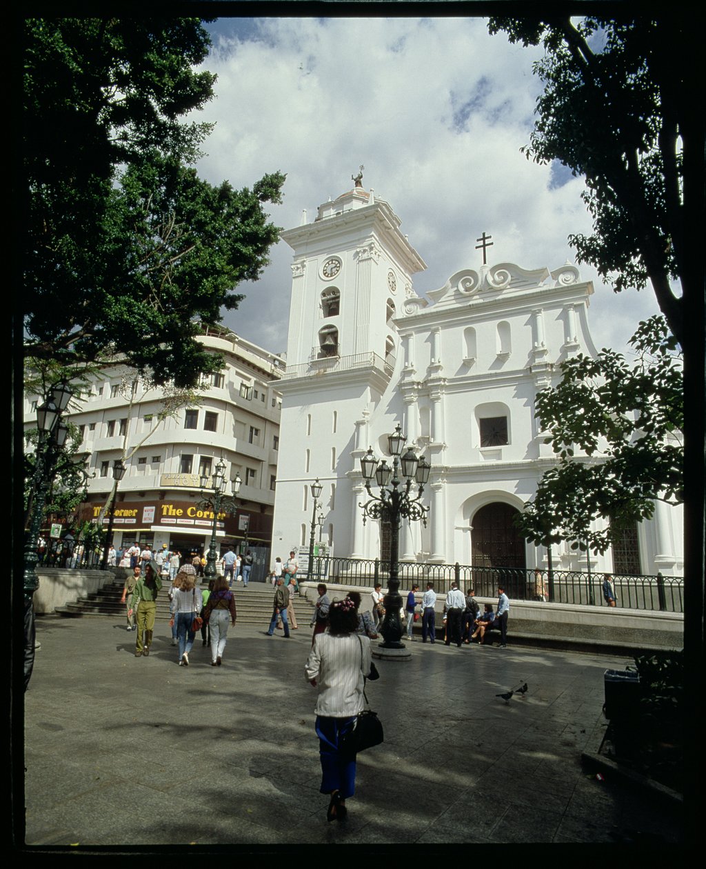 Façade de la cathédrale, exécutée 1711-13 - Unbekannt Unbekannt