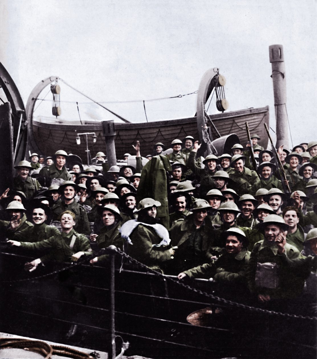 Un bateau de soldats sauvés de Dunkerque, 1940, 1945 - Unbekannt
