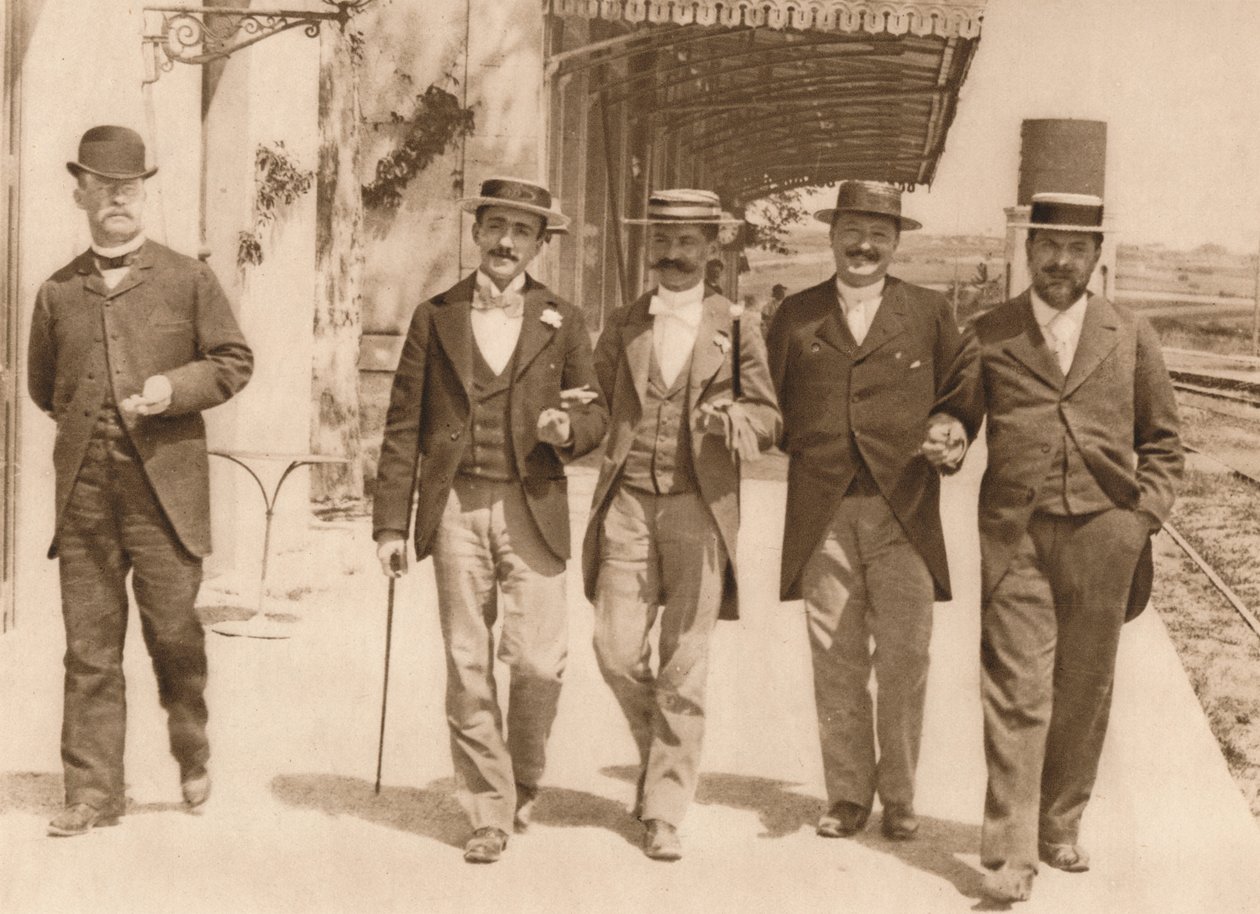 Un groupe de messieurs marchant, 1937 - Unbekannt