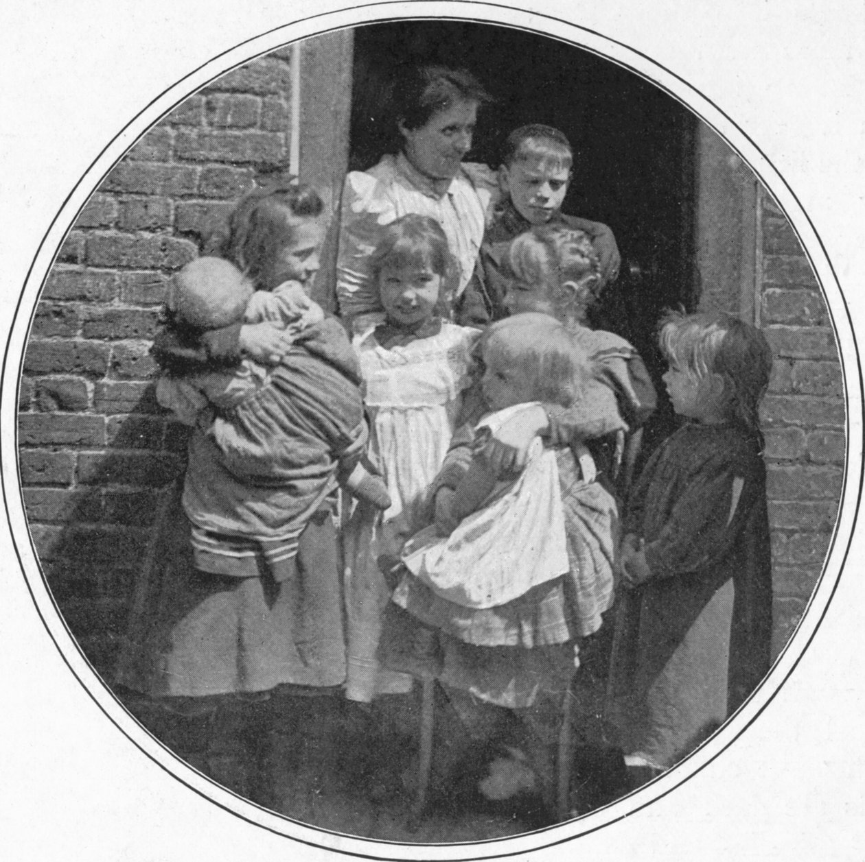 Un petit groupe heureux, Londres, c1901 1901 - Unbekannt