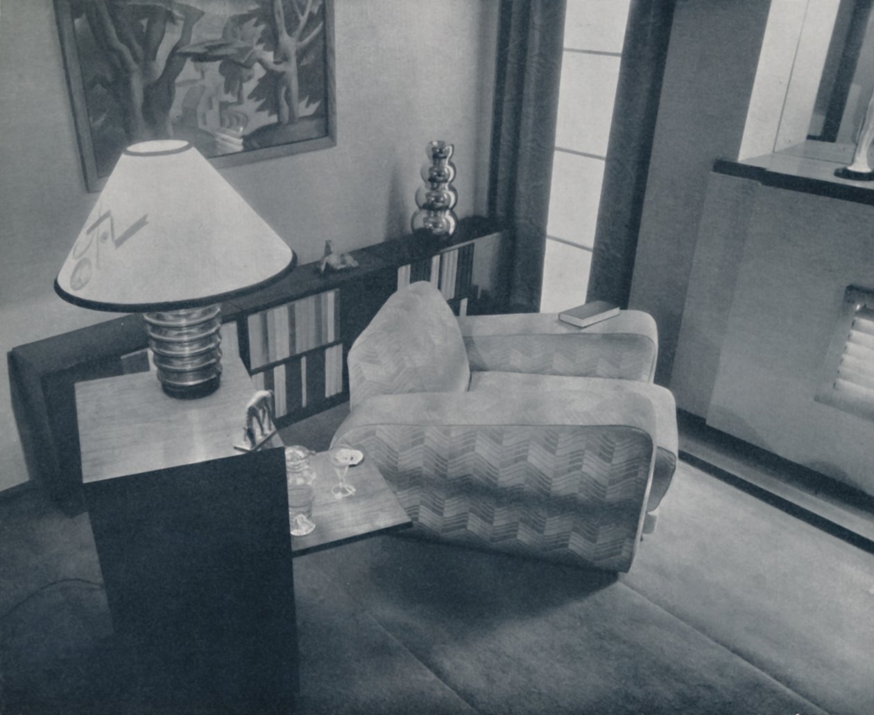 Une petite pièce conçue et meublée par Michael Dawn, Bedford, Angleterre, 1935 - Unbekannt