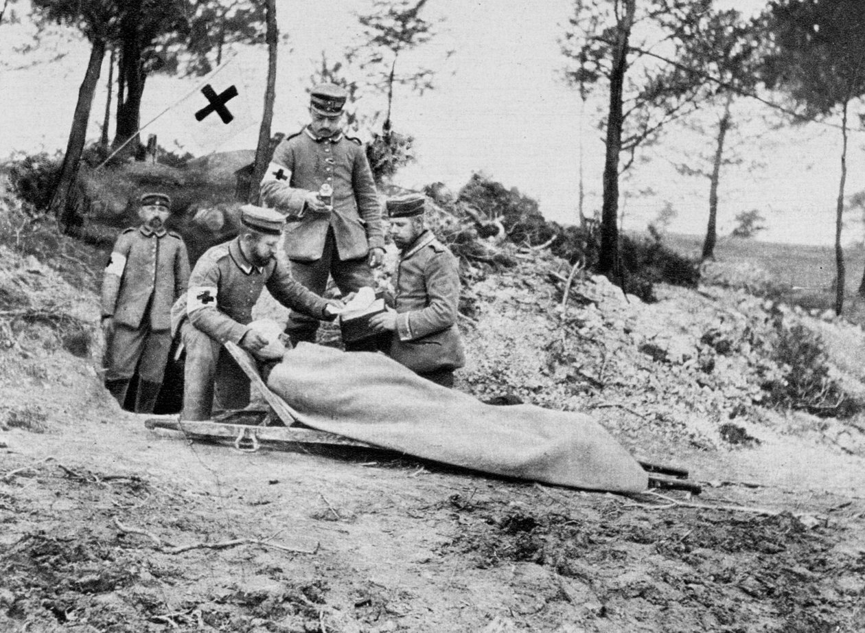 Un soldat allemand blessé à un poste de secours, Première Guerre mondiale, 1915 - Unbekannt