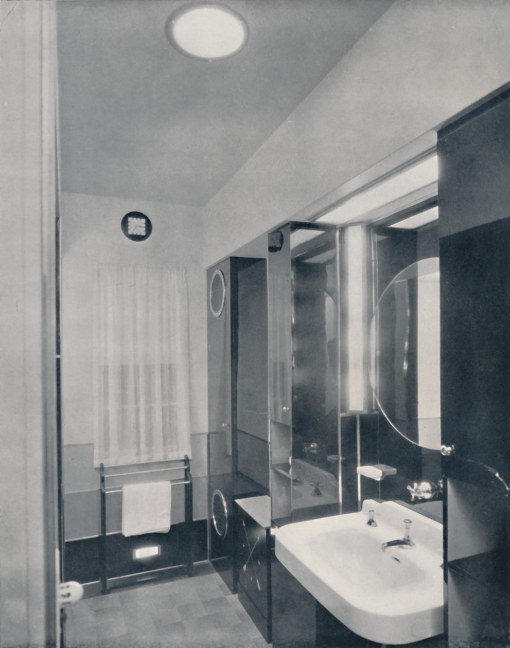 Salle de bain pour homme, 1936 - Unbekannt