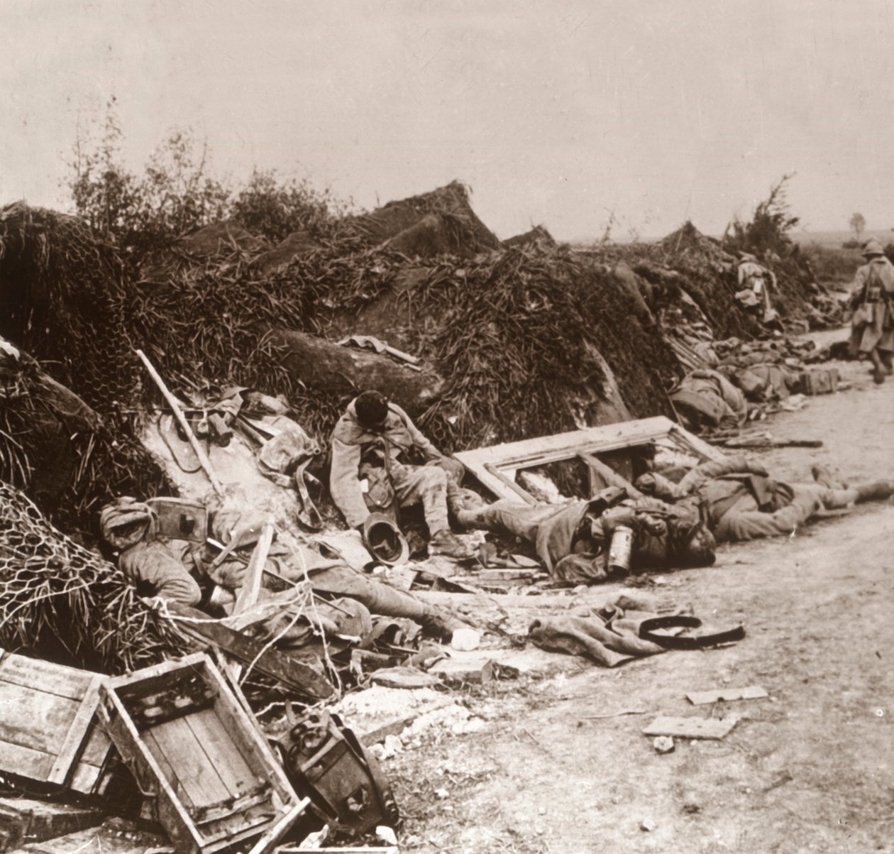 Corps après la prise de Courcelles, nord de la France, juin 1918 - Unbekannt