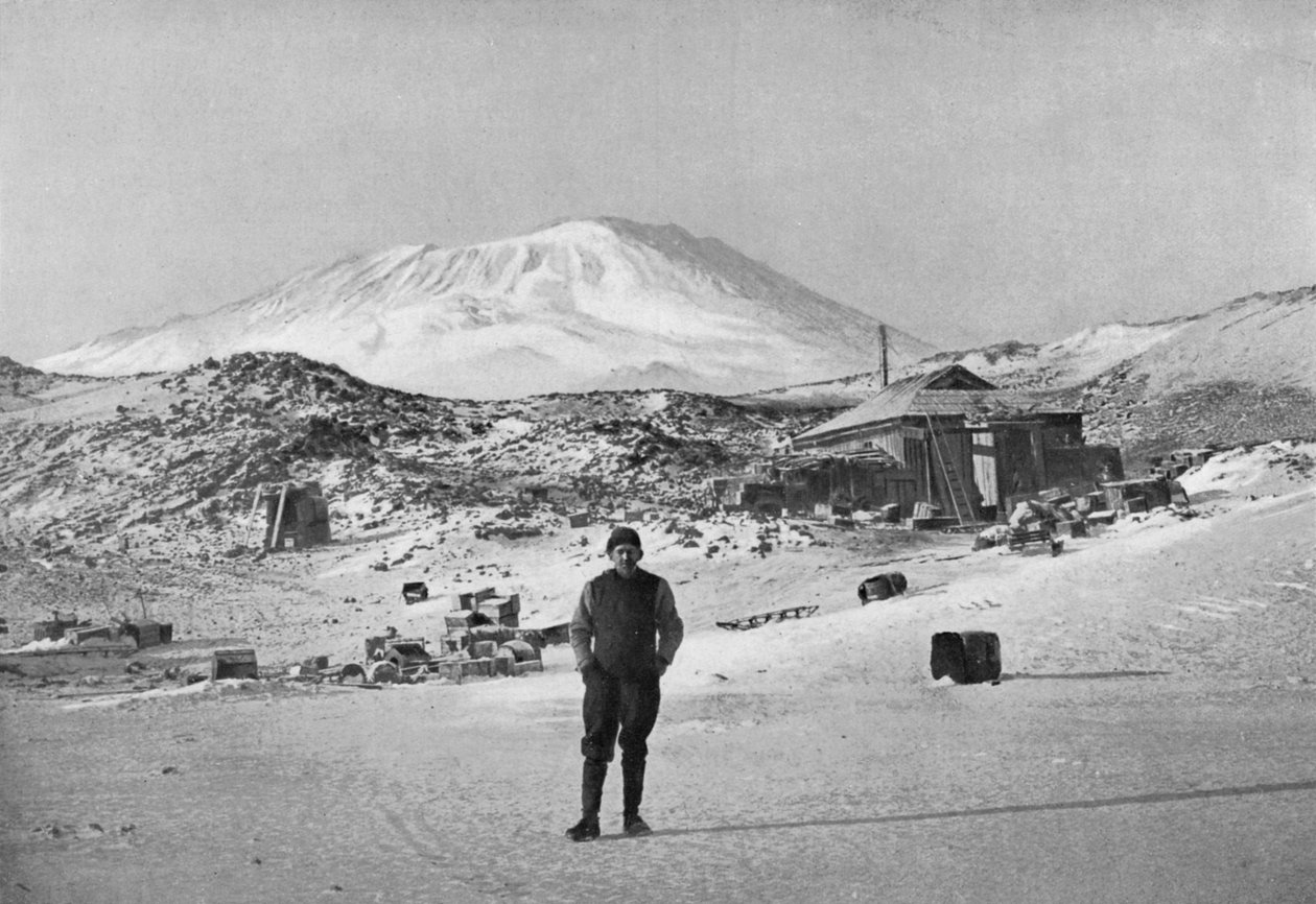 Explorateur britannique Ernest Shackleton au camp de base de Cape Royds, Antarctique, 1908 - Unbekannt