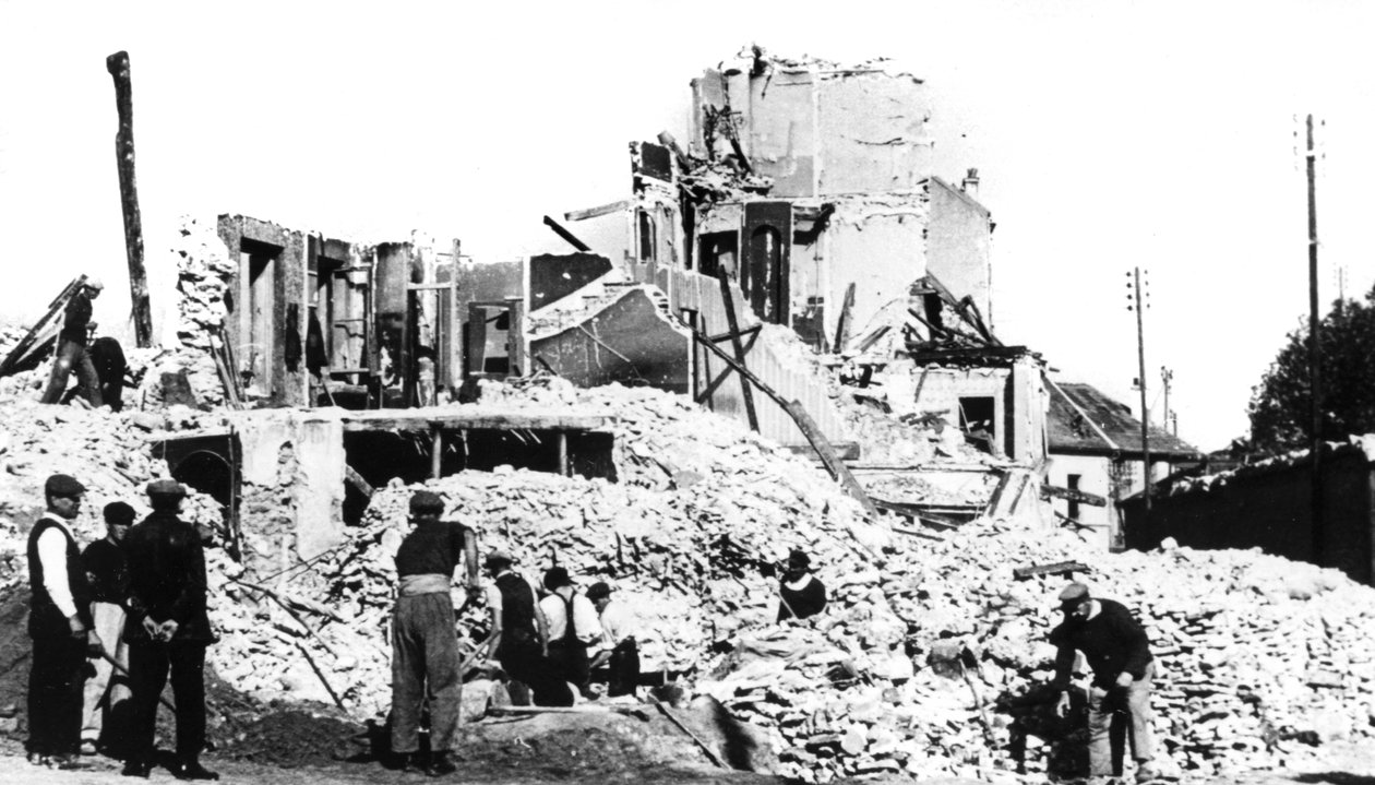 Bâtiment détruit, libération de la France, St Cyr, août 1944 - Unbekannt