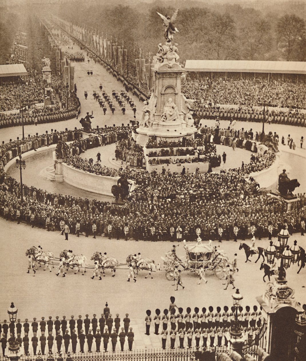 Fanfare de trompettes, roulement de tambours, 12 mai 1937 - Unbekannt