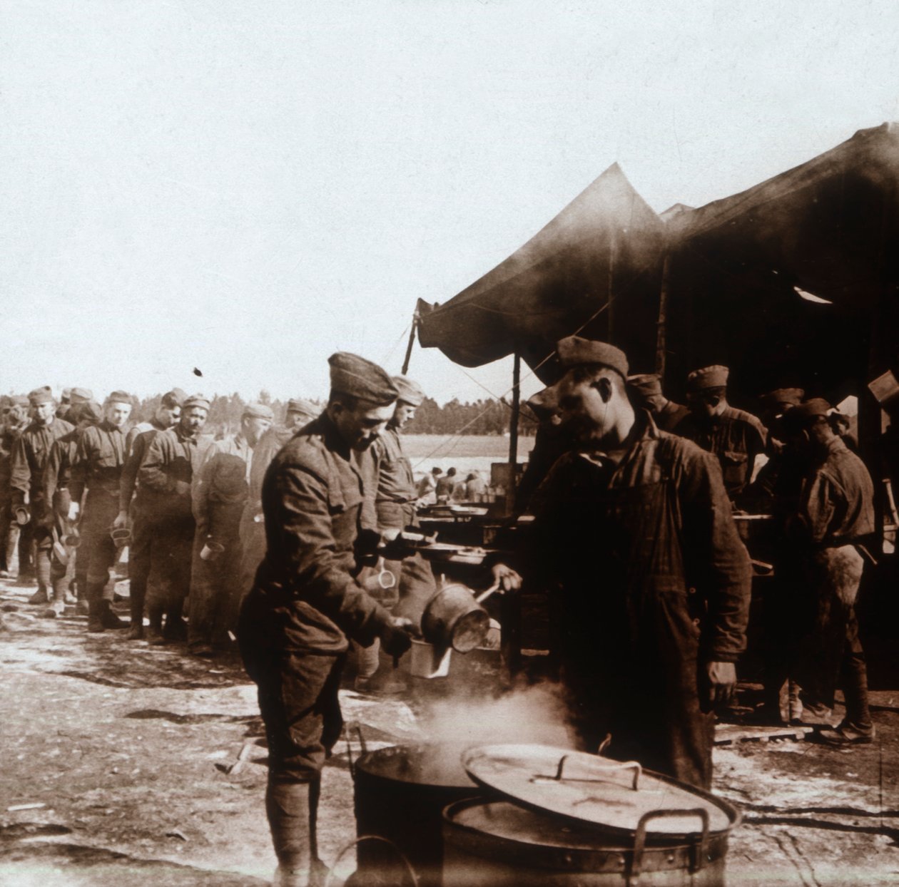 Cuisine de campagne dans un camp américain, Melette, France, vers 1914-vers 1918 - Unbekannt