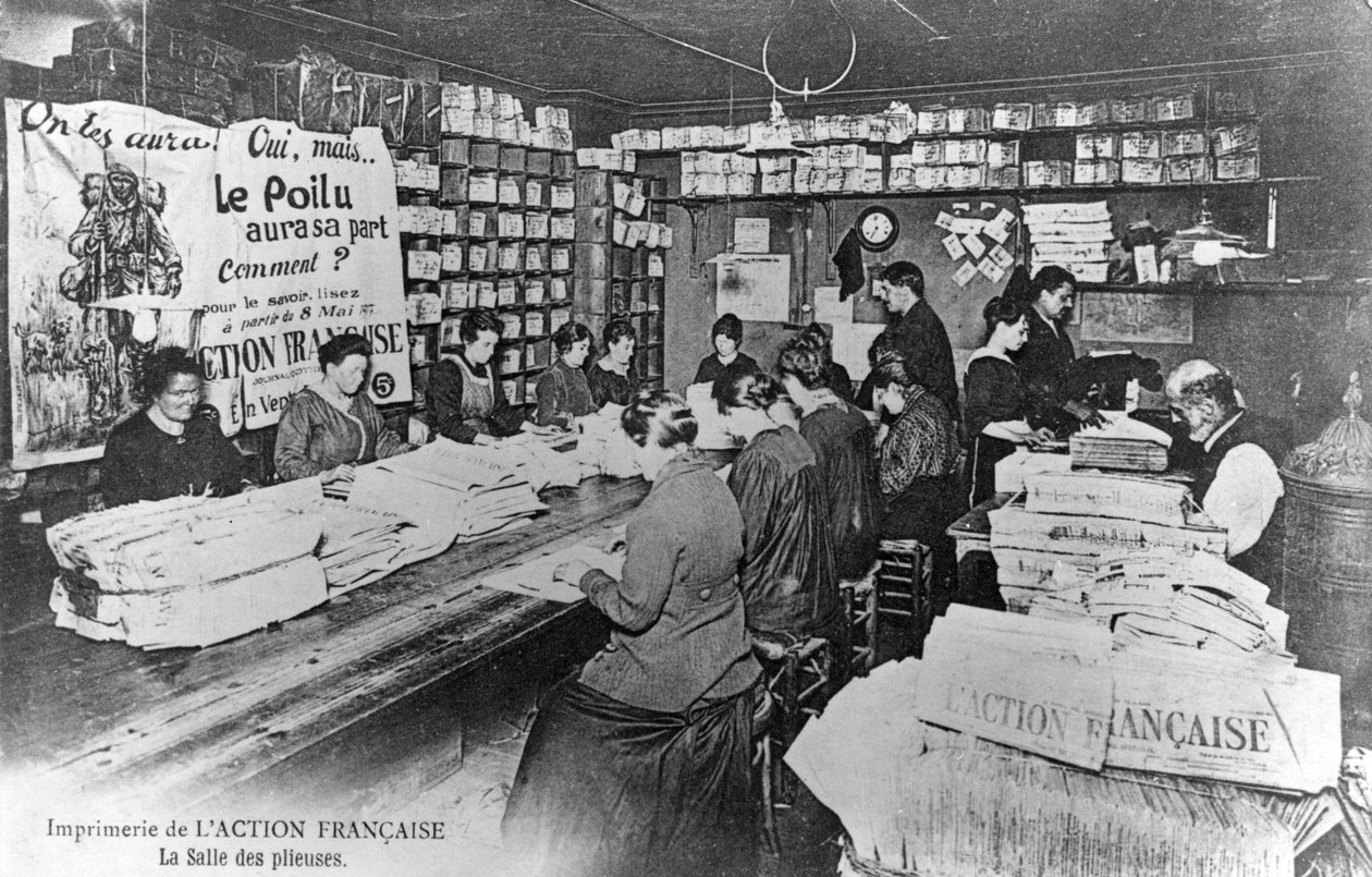 Salle des machines à plier, imprimerie du journal L