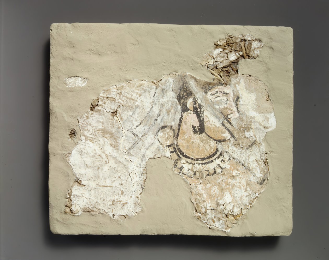 Fragment de peinture murale : femme avec un couvre-bouche padam, vers 7ème siècle après J.-C. - Unbekannt