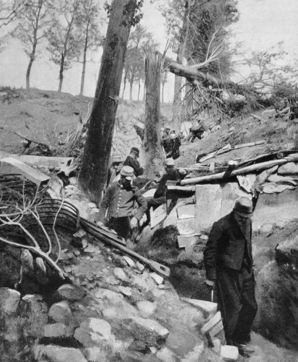 Soldats français traversant une tranchée après un lourd bombardement allemand, Première Guerre mondiale, 1915 - Unbekannt