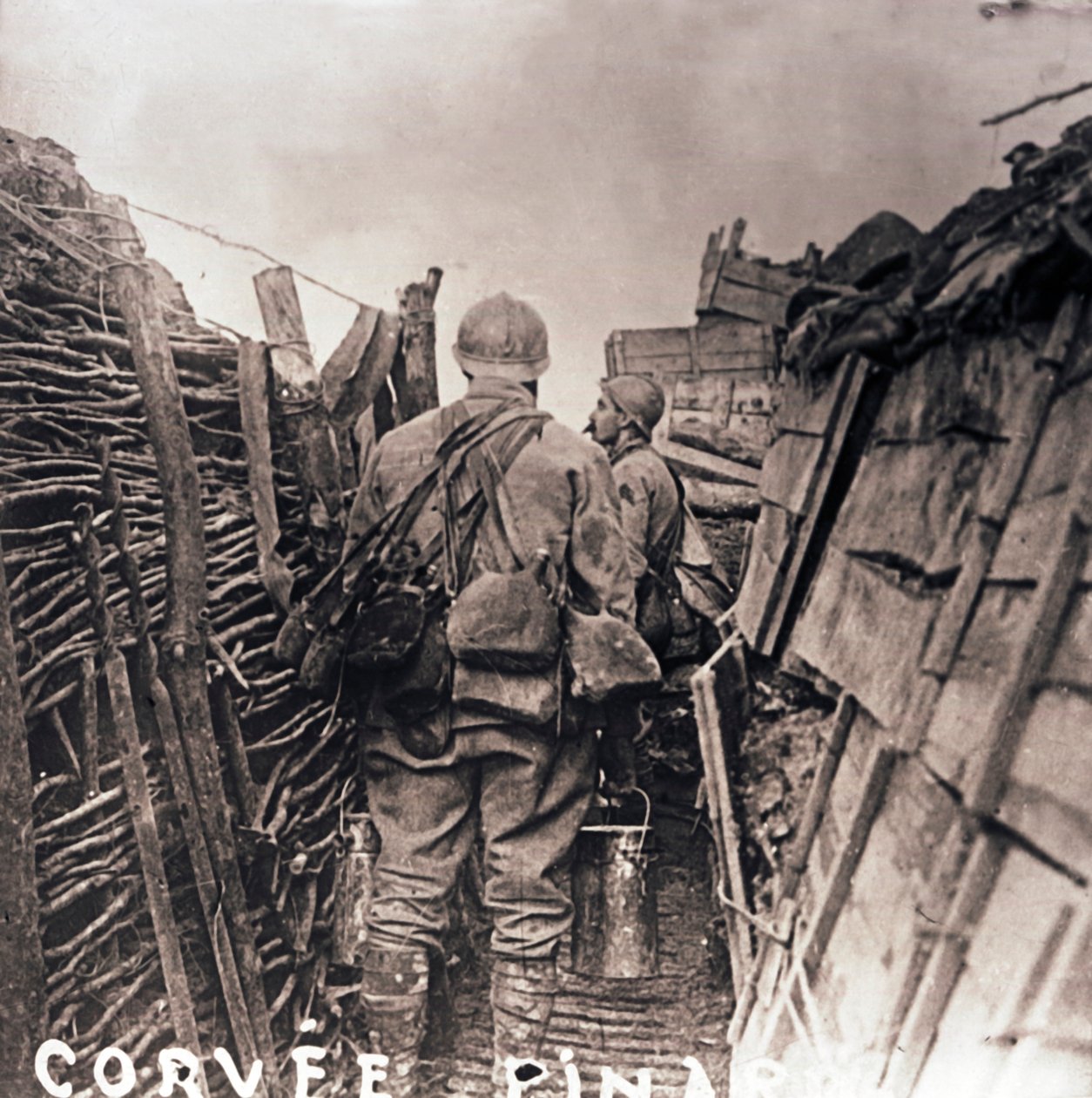 Soldats français en service de cuisine dans une tranchée, vers 1914-1918 - Unbekannt