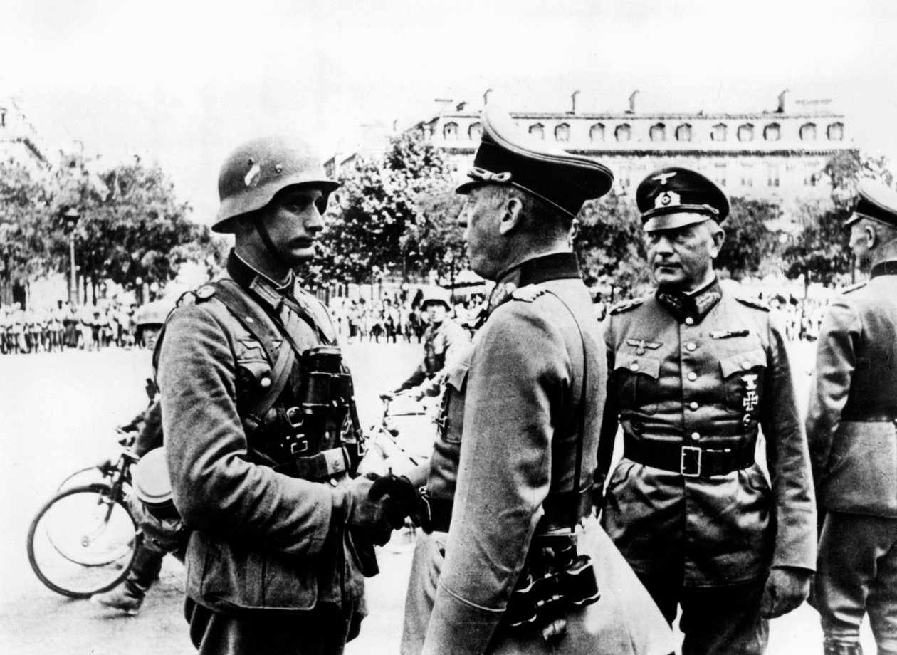 Parade de la victoire allemande après la capture de Paris, juin 1940 - Unbekannt