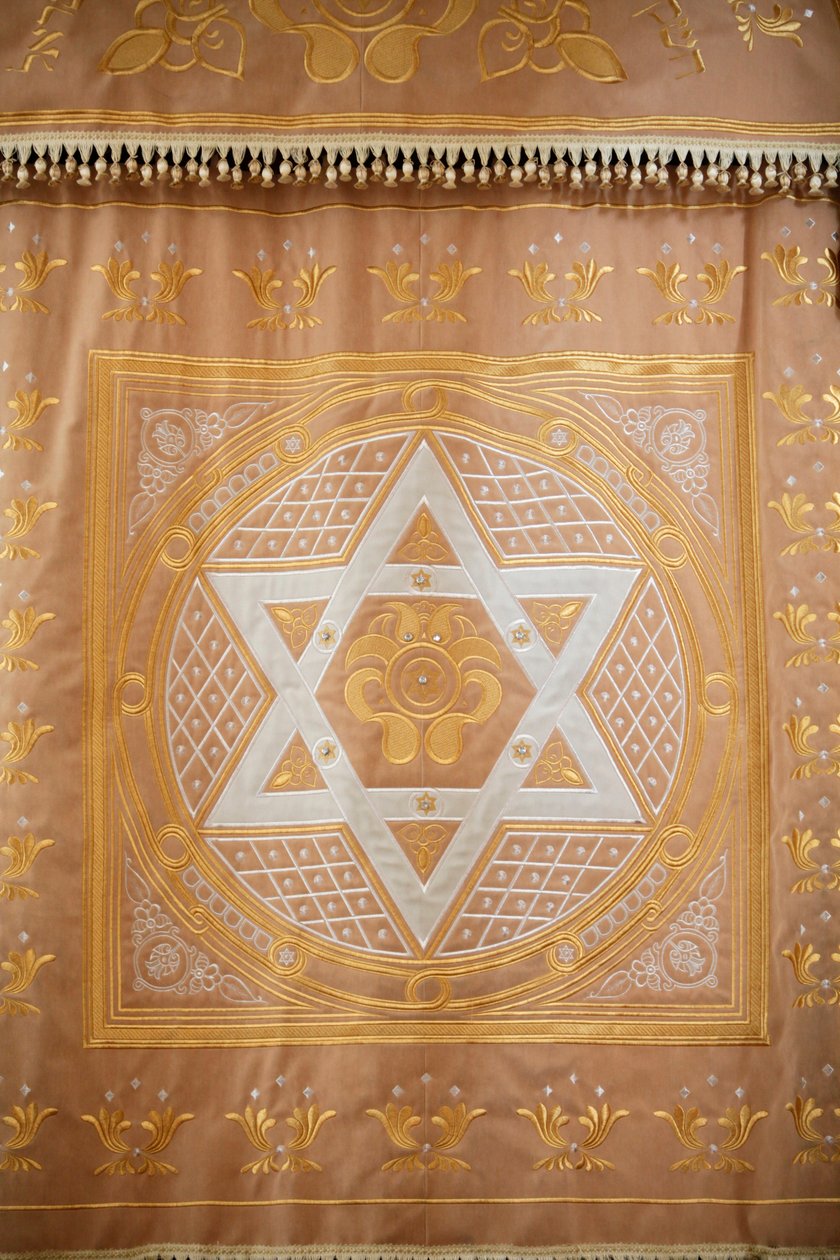 Grande synagogue chorale. Rideau de l