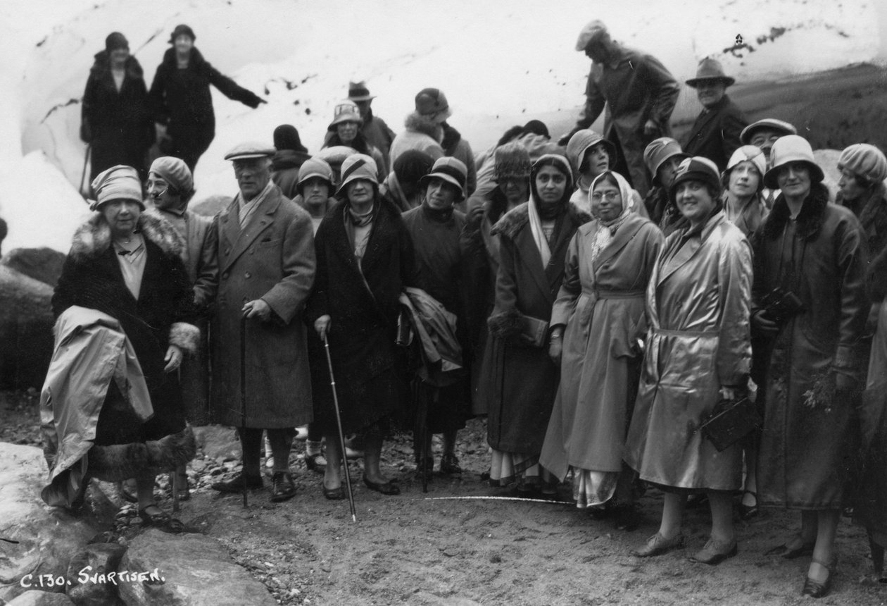Groupe de touristes visitant Svartisen, nord de la Norvège, 1929 - Unbekannt