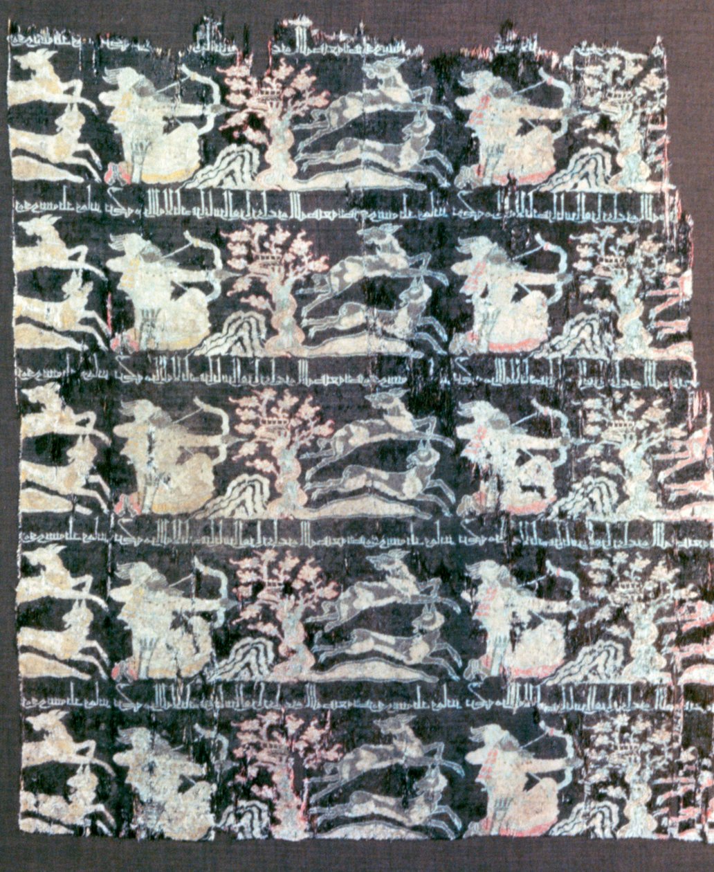 Fragment de soie islamique, 9e-12e siècle - Unbekannt