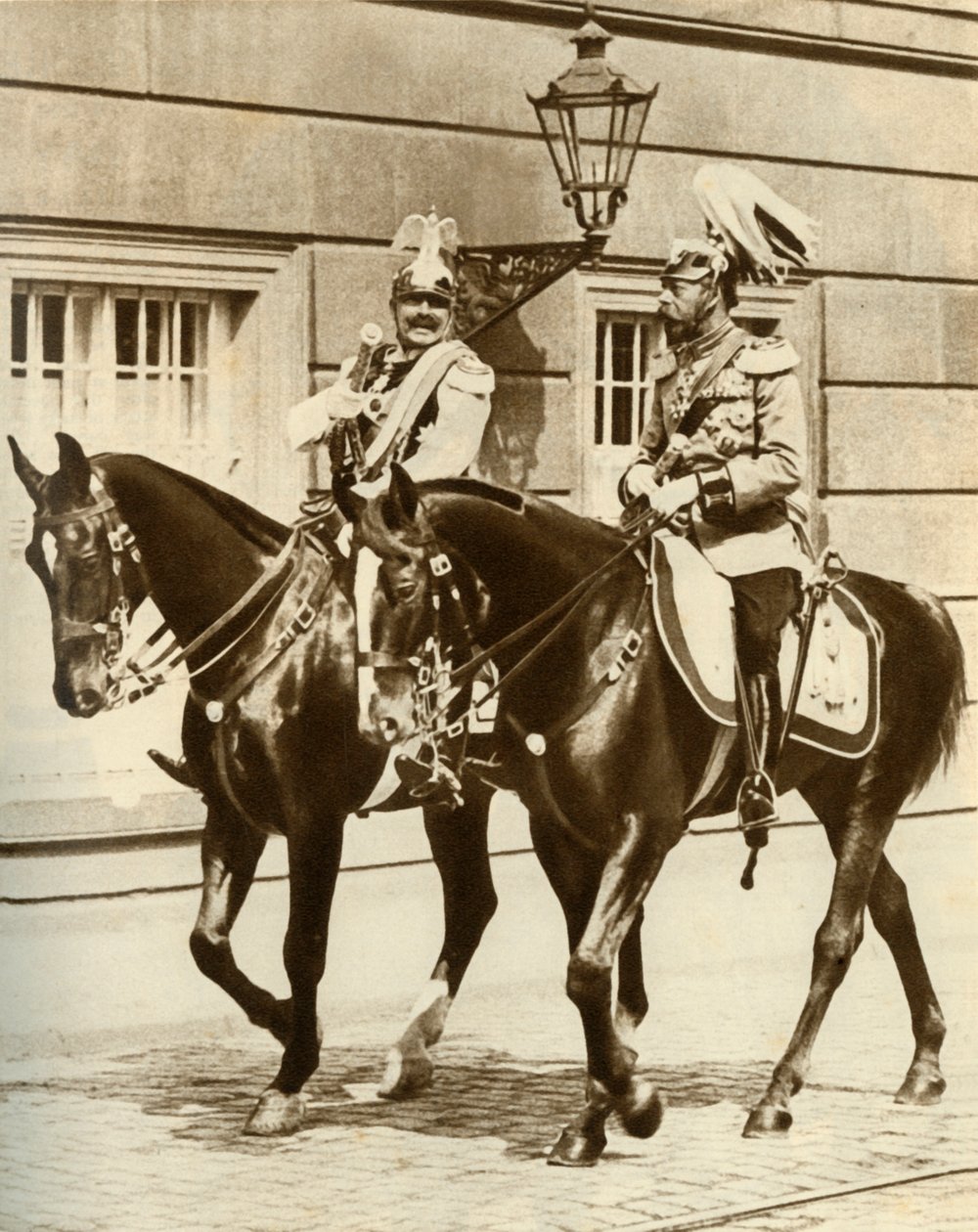 Kaiser Wilhelm II et le roi George V à Berlin, Allemagne, 1911, 1935 - Unbekannt