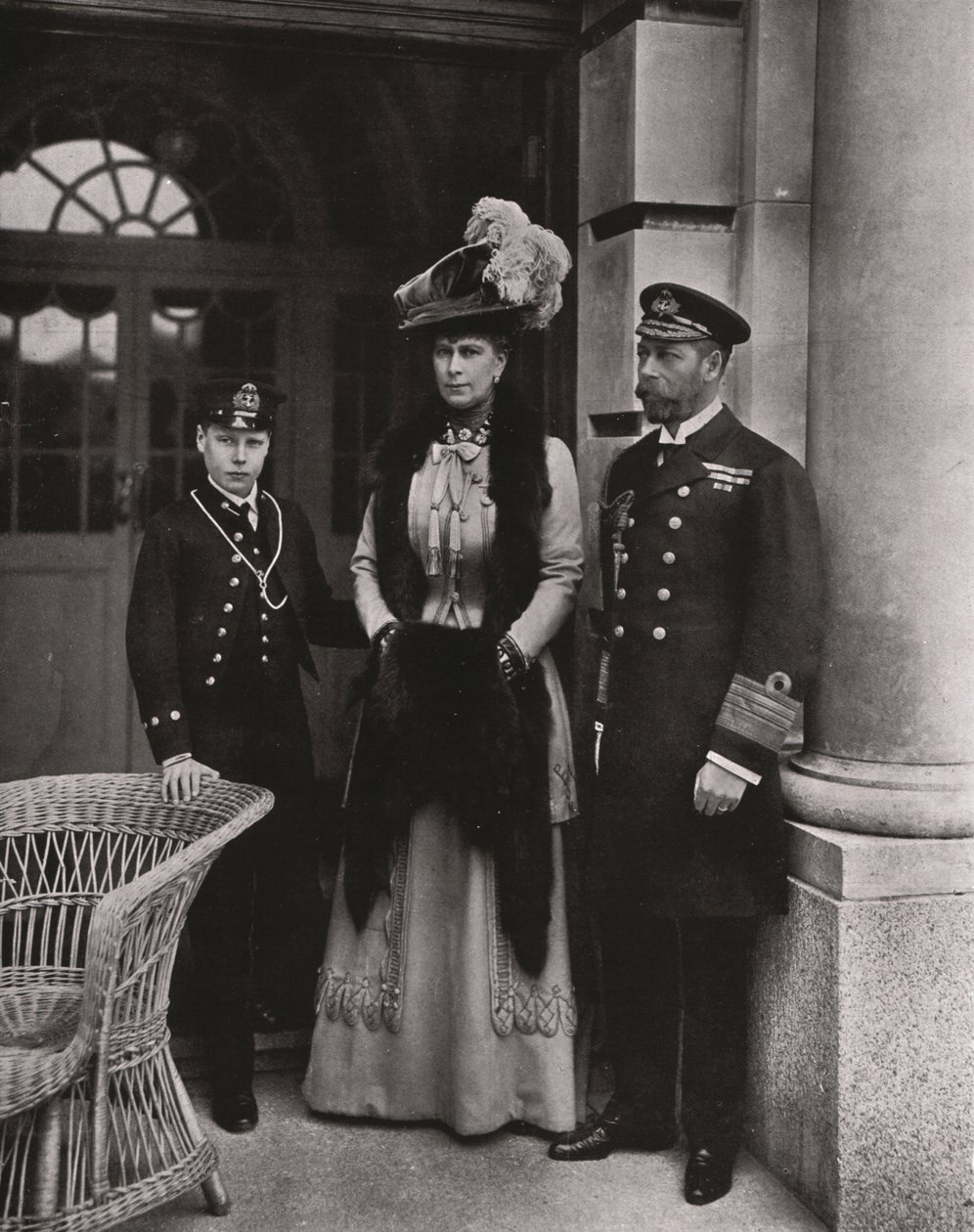 Le roi George et la reine Mary avec leur fils le prince Edward, mai 1910 - Unbekannt