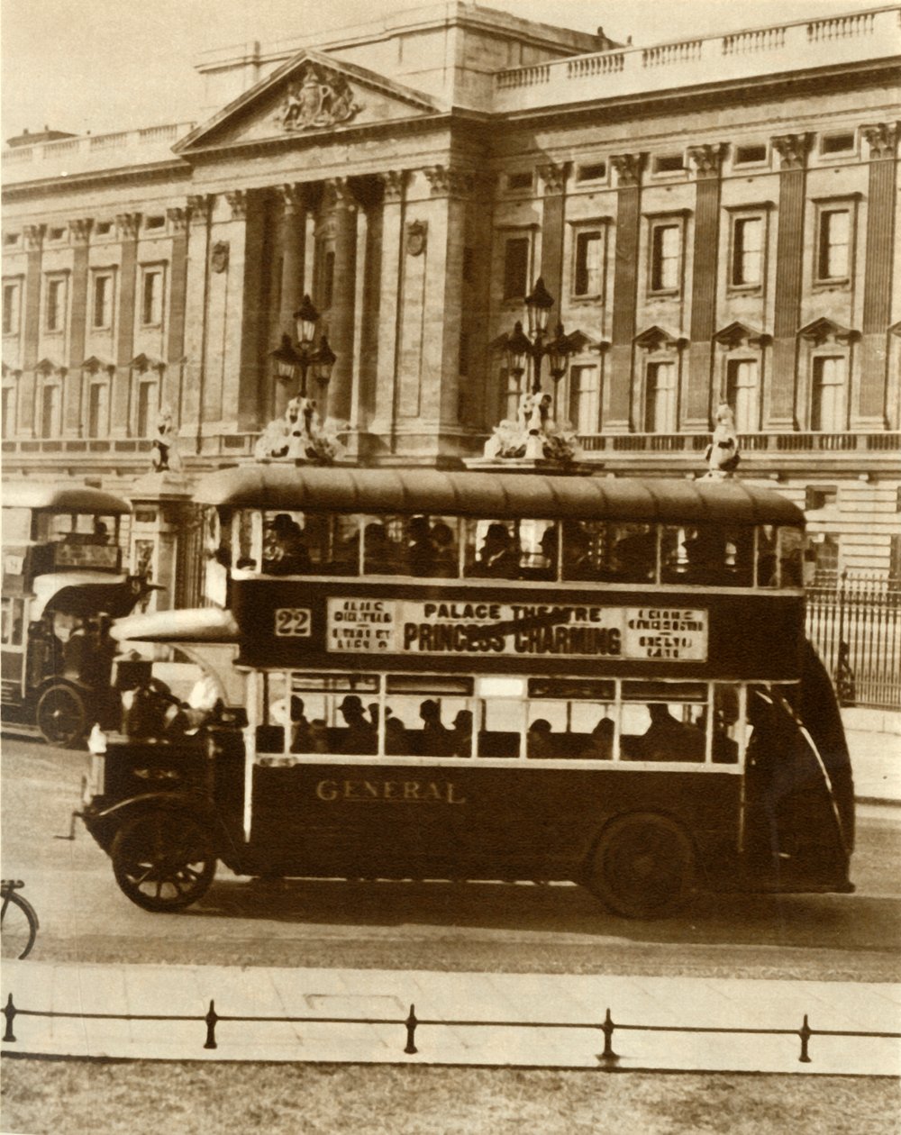 Le nouveau bus tout temps de Londres, 1927, 1935 - Unbekannt