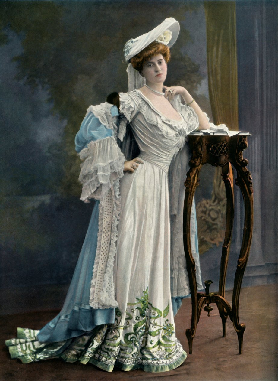 Mlle. Paule Andral - Du Théâtre Du Vaudeville - Rôle de Roseline Denis. - L