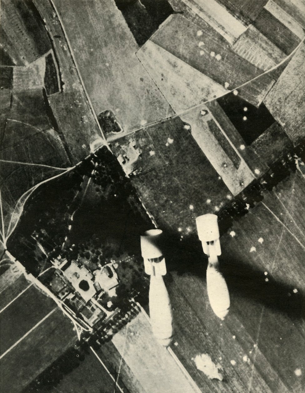 Plus de bombes britanniques sur un aérodrome ennemi, 1939-1940 - Unbekannt