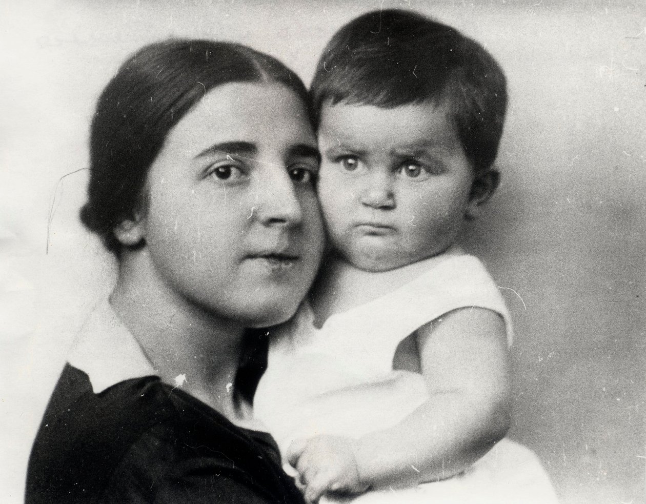 Nadezhda Alliluyeva, deuxième épouse de Josef Staline, et leur fille Svetlana Alliluyeva, 1927 - Unbekannt