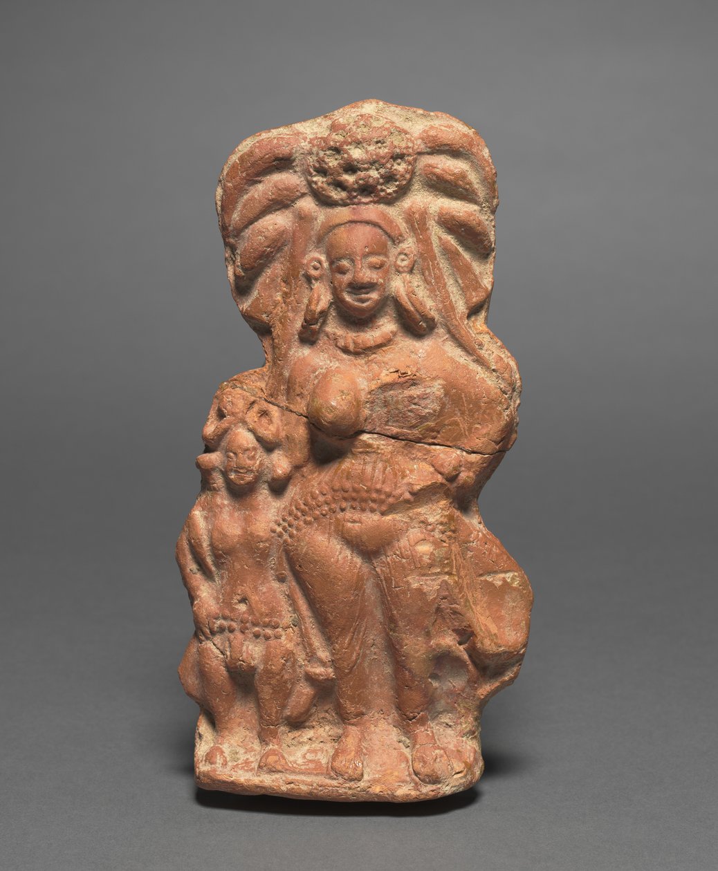 Divinité de la nature Yakshi avec nain hermaphrodite, vers 100 av. J.-C. - Unbekannt