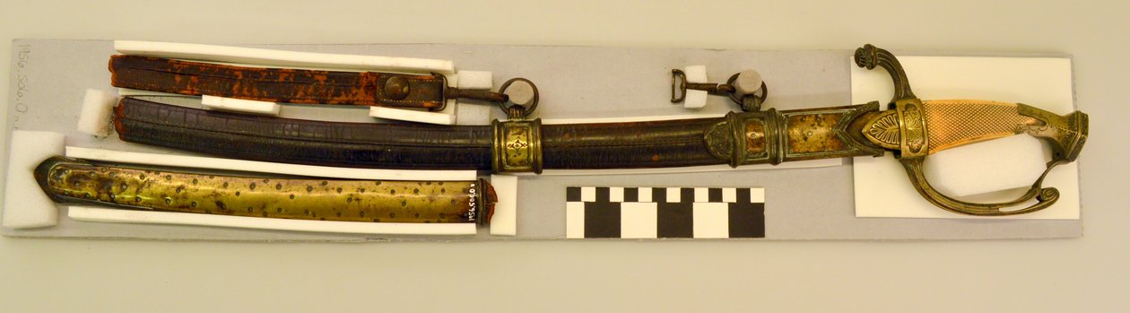 Épée et fourreau d