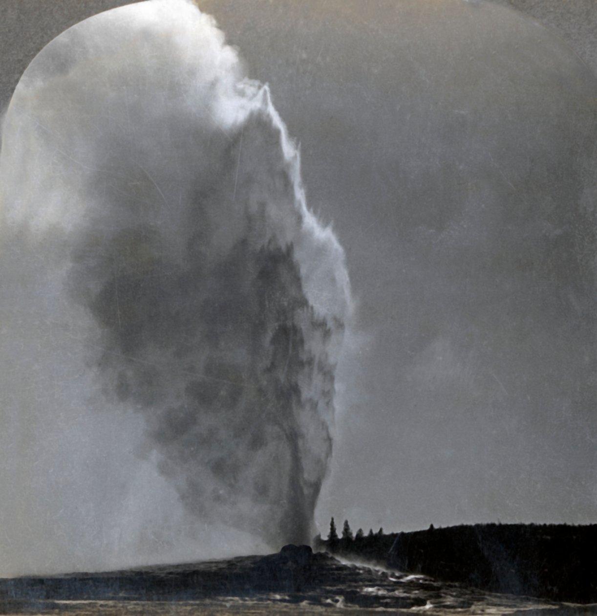 Old Faithful, reine des geysers, parc national de Yellowstone, Wyo., États-Unis, 1904 - Unbekannt
