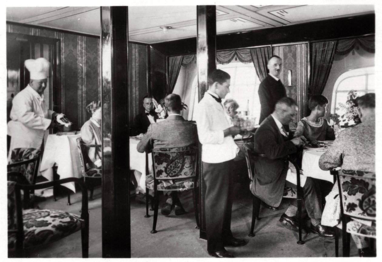 Salle à manger des passagers, Zeppelin LZ 127 Graf Zeppelin, 1933 - Unbekannt
