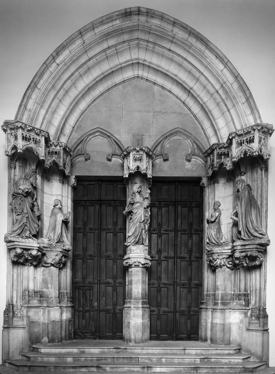 Portail de la chapelle de la Chartreuse de Champmol. 14ème siècle Dijon (Côte d