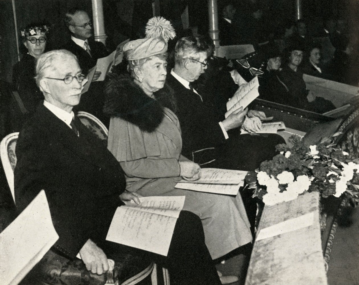 La reine Mary au concert de Thanksgiving pour la victoire, Royal Albert ...