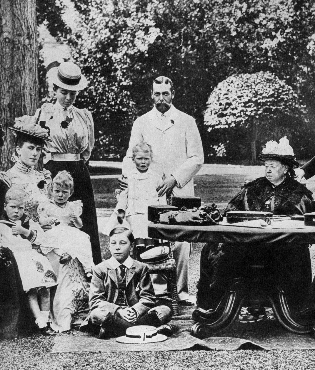 La reine Victoria et sa famille à Osborne House, fin du XIXe siècle - Unbekannt