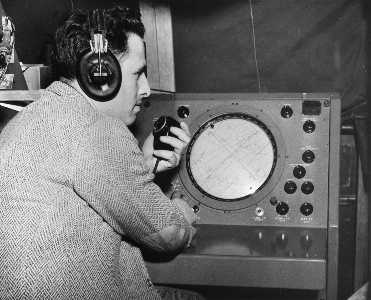 Opérateur radar, Plan Marshall, 1947-1951 - Unbekannt