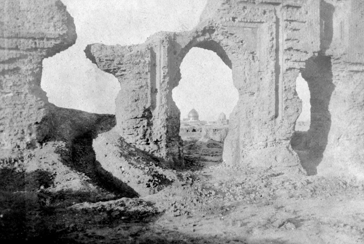 Murs en ruine du Jardin Enchanté, juste à l