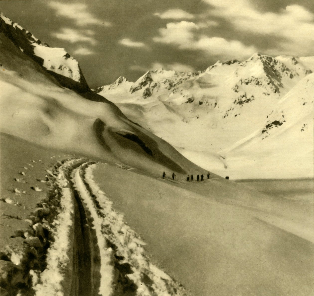 Ski sur le glacier Alpeiner Ferner dans les Alpes de Stubai, Autriche, vers 1935 - Unbekannt